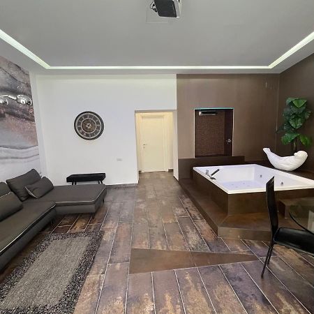 Relais Viesti Bed & Breakfast Весте Екстериор снимка